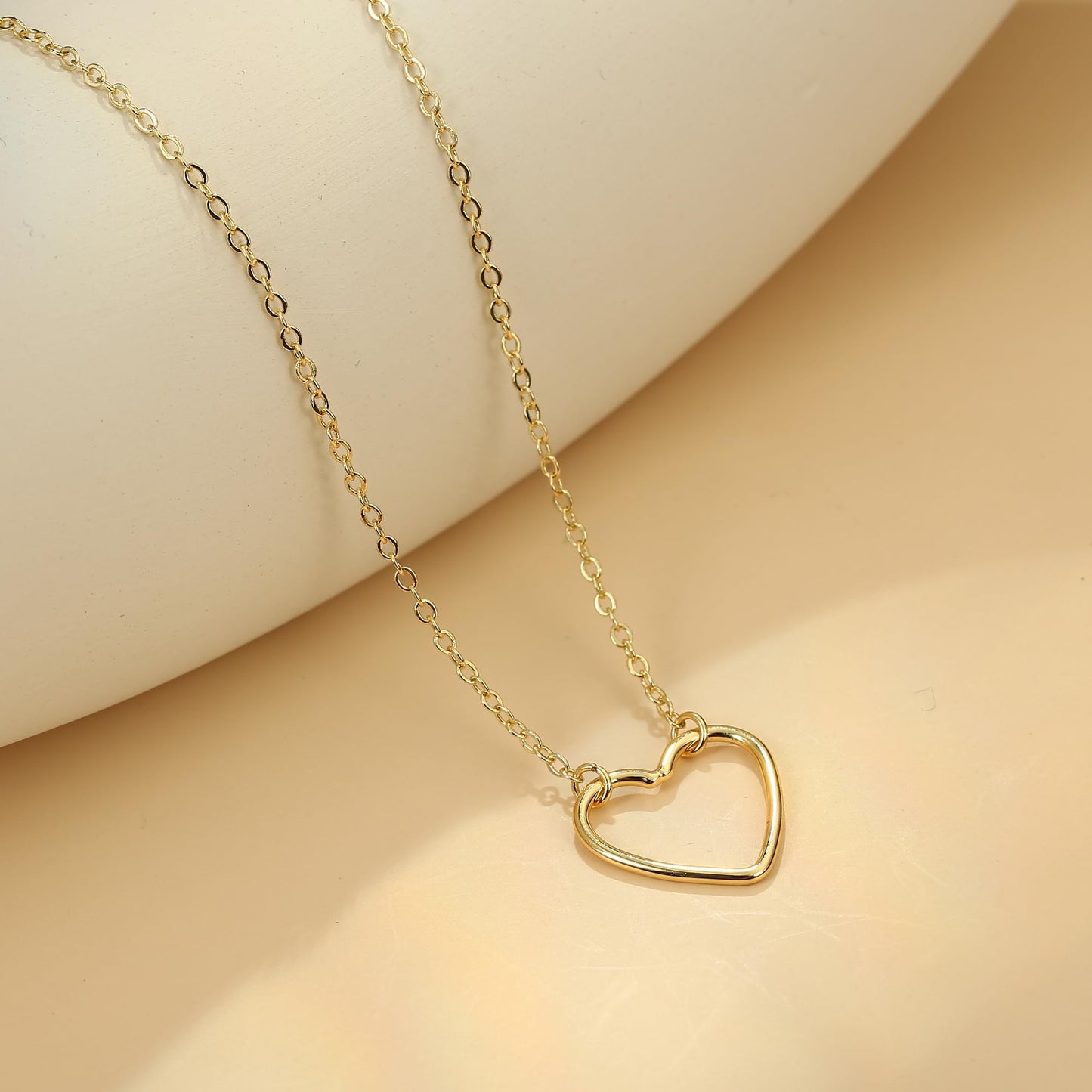 Dainty Gold Necklace for Women Girls Trendy - 14K Gold/Silver Plated Cute Heart Necklace for Women Handmade Heart Choker Necklace Tiny Heart Jewelry Gifts for Women Girls Teen Girls Stuff