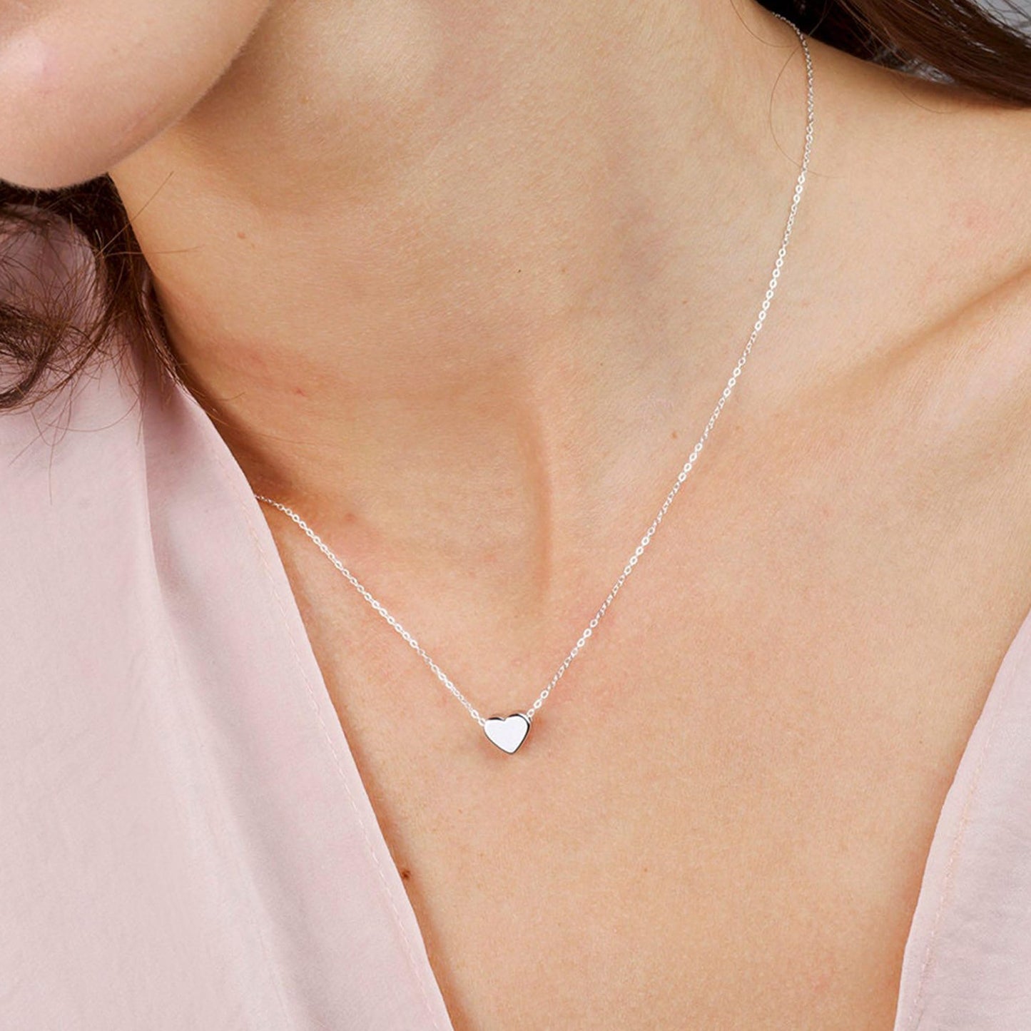 Dainty Gold Necklace for Women Girls Trendy - 14K Gold/Silver Plated Cute Heart Necklace for Women Handmade Heart Choker Necklace Tiny Heart Jewelry Gifts for Women Girls Teen Girls Stuff