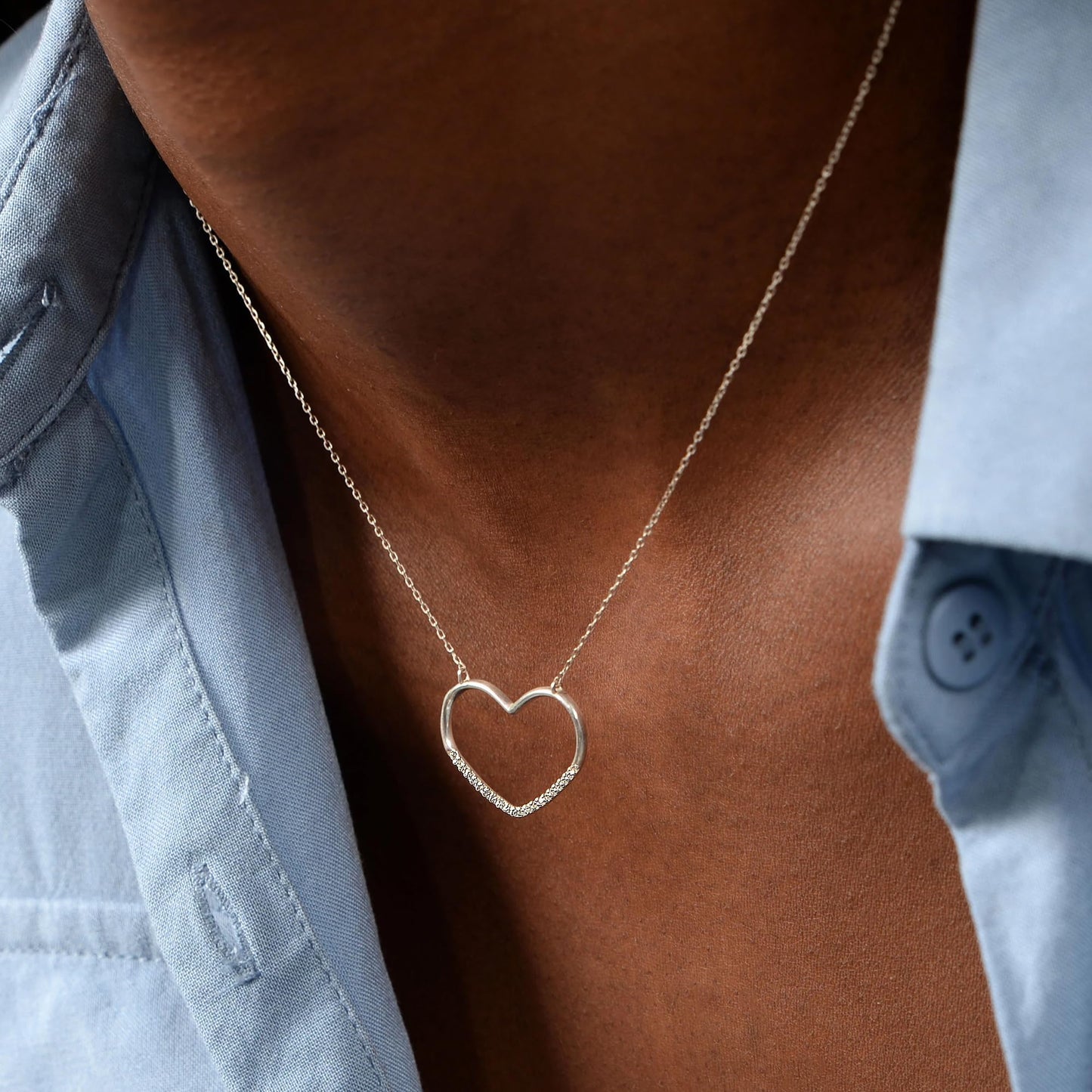 Dainty Gold Necklace for Women Girls Trendy - 14K Gold/Silver Plated Cute Heart Necklace for Women Handmade Heart Choker Necklace Tiny Heart Jewelry Gifts for Women Girls Teen Girls Stuff